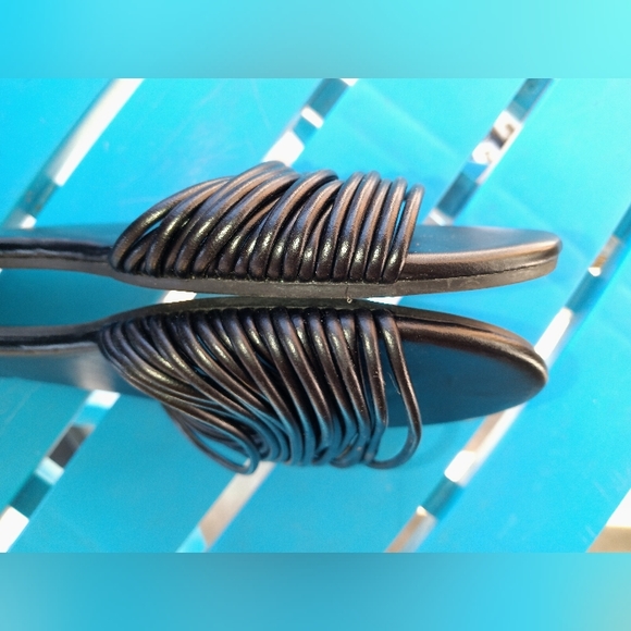 Forever 21 | Strappy Flat Sandals in Black Womens Size 8 - Picture 7 of 12